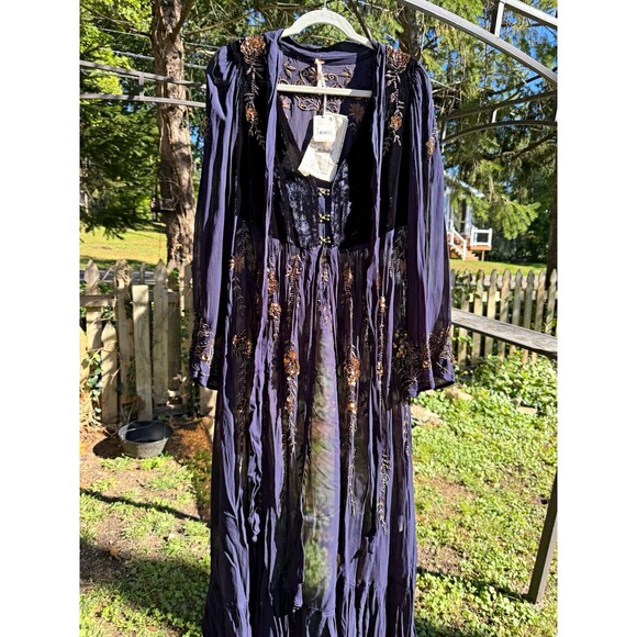 Free People Dresses & Skirts - Free People Women’s S Embellished Velvet Maxi Duster Coat Boho Sequin NWT $800